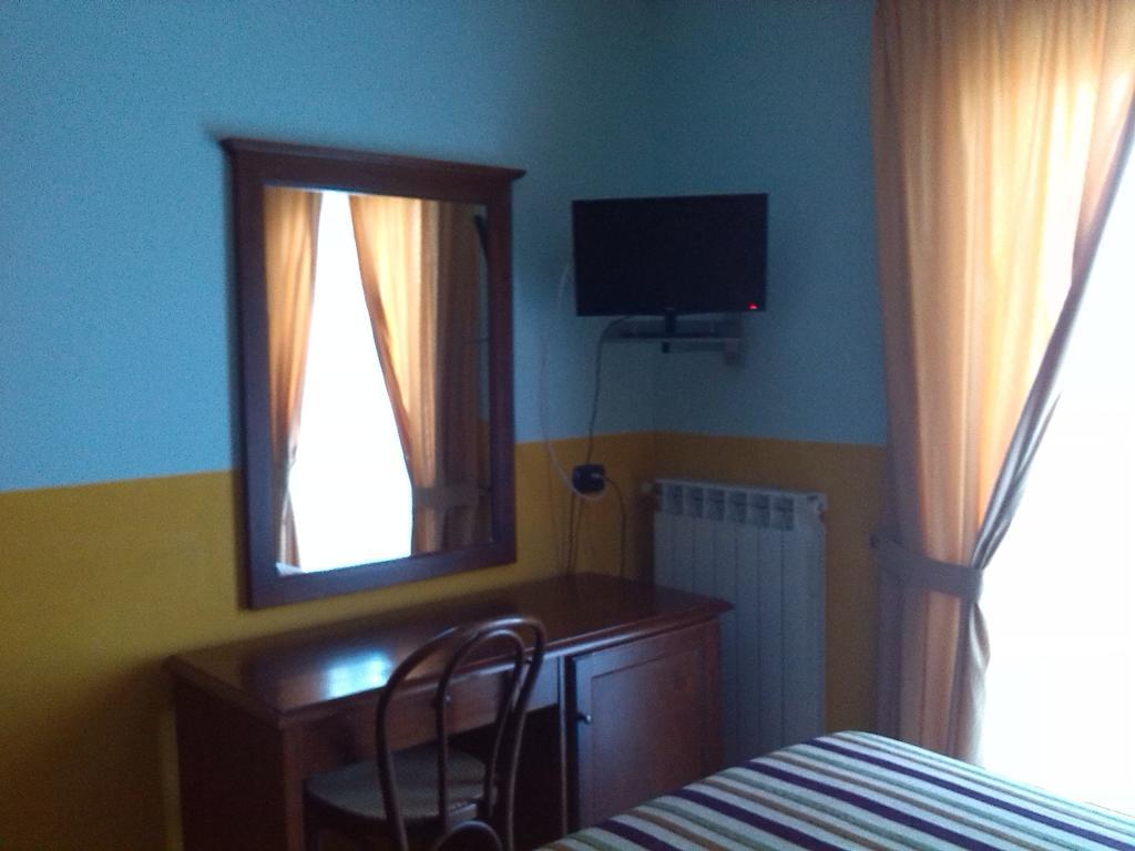 Hotel San Francesco Terme Spezzano Albanese Oda fotoğraf